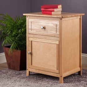 Winsome Eugene Accent Table; Natural